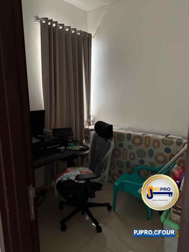 dijual rumah jakarta garden city