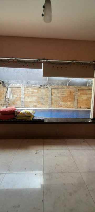 dijual rumah jakarta garden city