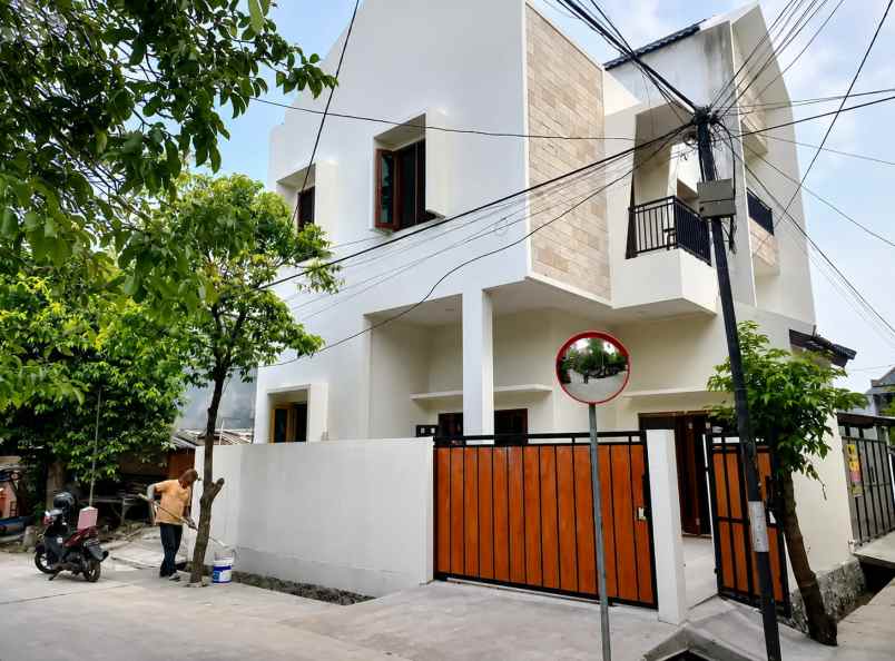 dijual rumah jakasetia nempel galaxy bekasi