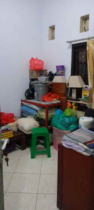 dijual rumah jalan bungtomo