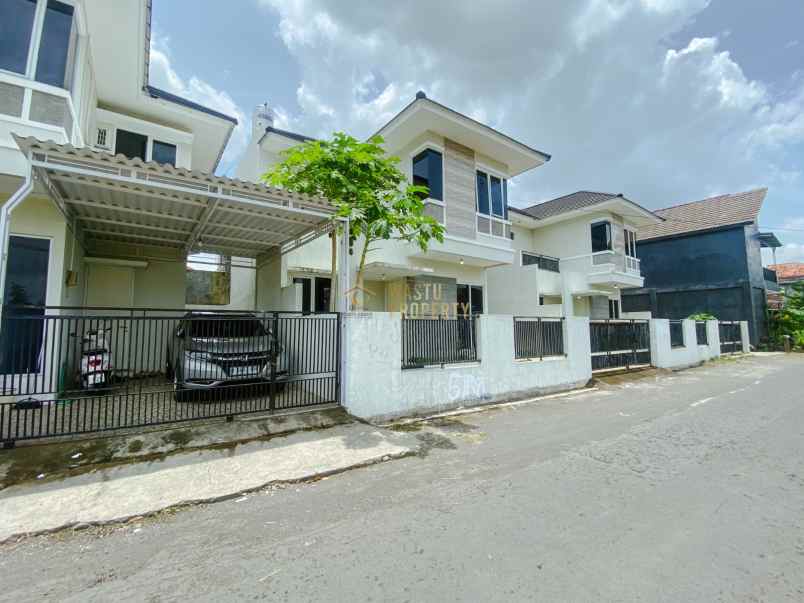 dijual rumah jalan jogja solo