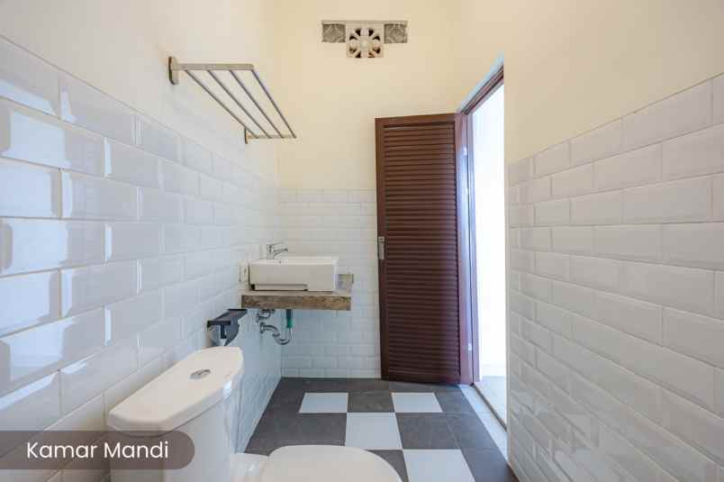 dijual rumah jalan penatih denpasar timur