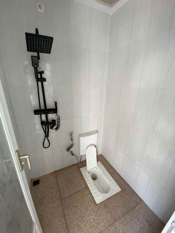 dijual rumah jalan purwodadi pekanbaru