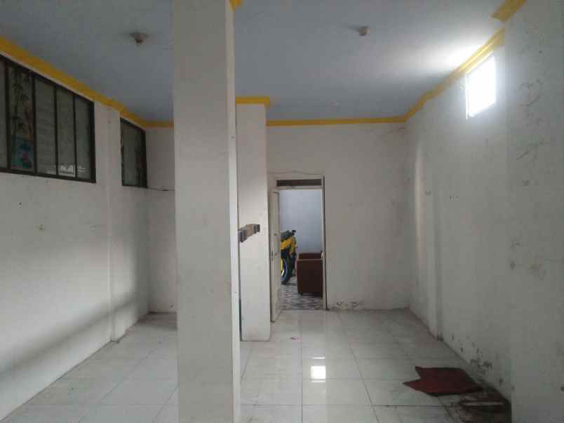 dijual rumah jalan sultan agung 2