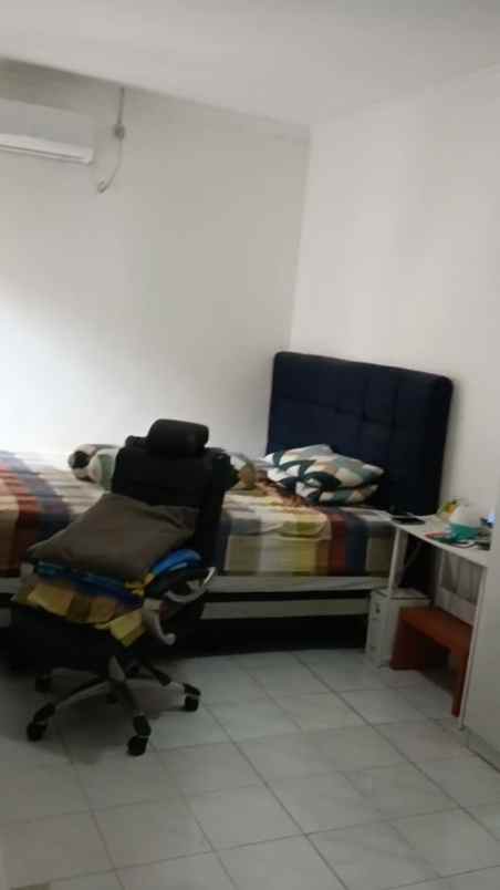 dijual rumah jalan taman puspa raya