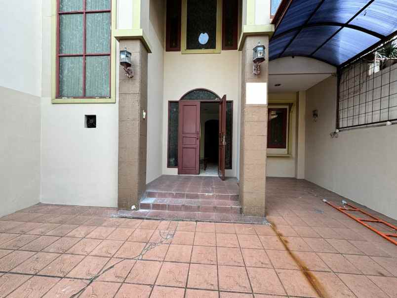 dijual rumah janur elok kelapa gading