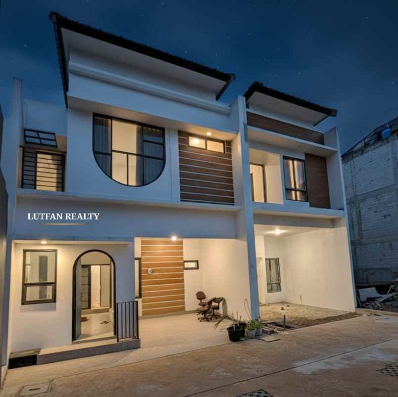 dijual rumah jati padang pasar minggu