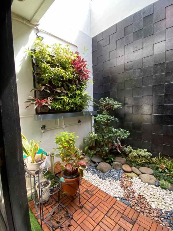 dijual rumah jaticempaka