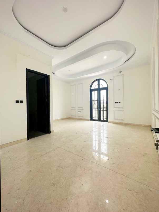 dijual rumah jatipadang
