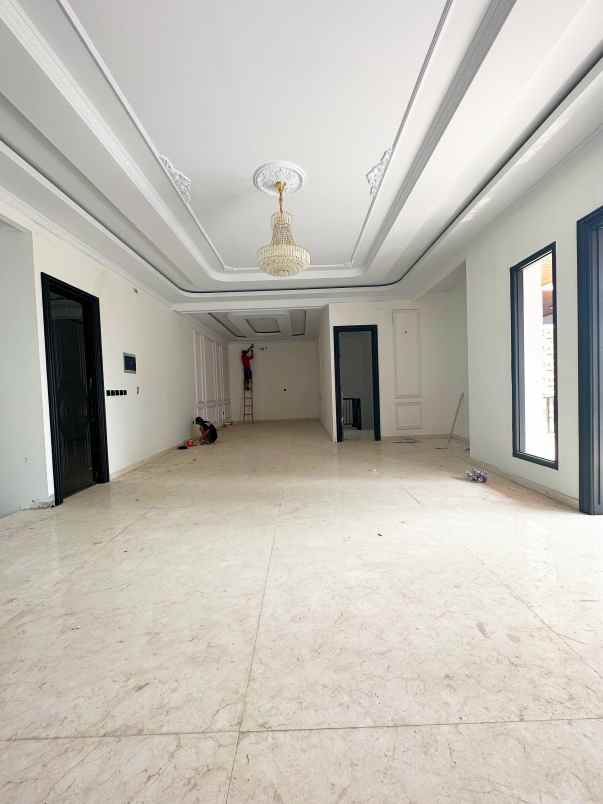 dijual rumah jatipadang