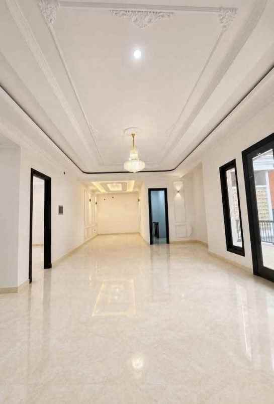 dijual rumah jatipadang jaksel
