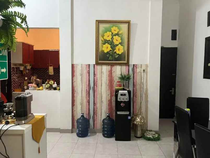 dijual rumah jatiwaringin bekasi