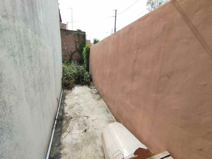 dijual rumah jeruksawit gondangrejo