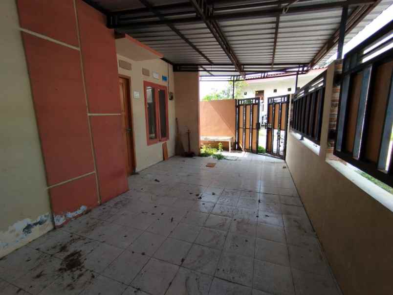 dijual rumah jeruksawit gondangrejo