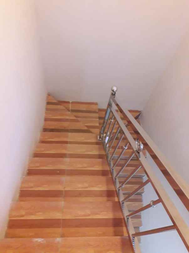 dijual rumah jl abdul gani atas