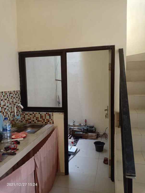 dijual rumah jl bintaro utama 9 pd