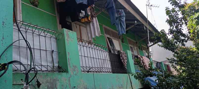 dijual rumah jl dewi sartika margahayu