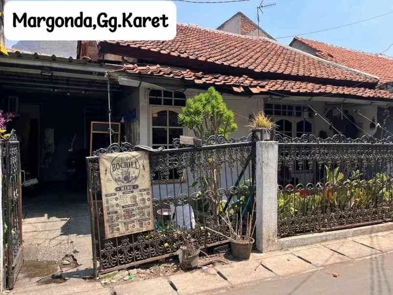 dijual rumah jl karet kemiri muka