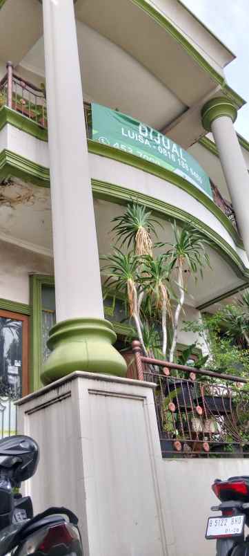 dijual rumah jl kemanggisan raya rt 2