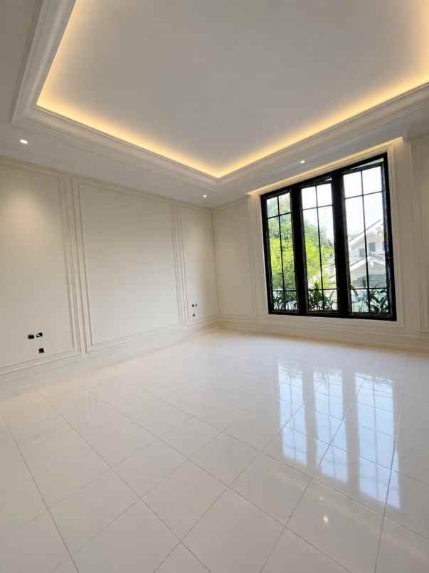 dijual rumah jl panglima polim
