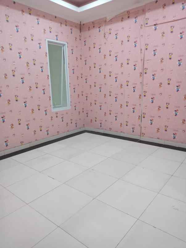 dijual rumah jl pelepah elok kelapa