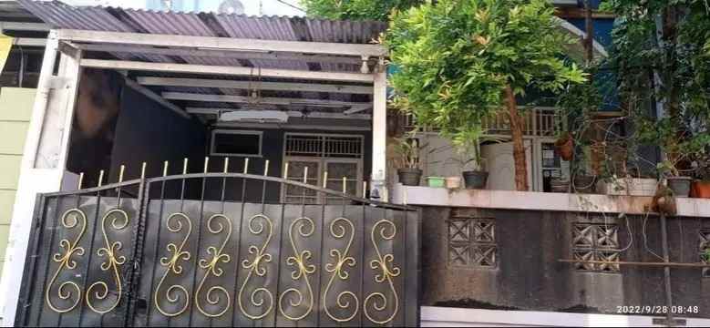 Rumah Minimalis 2 Lantai Di Komplek Pondok Kelapa Duren Sawit Jakarta