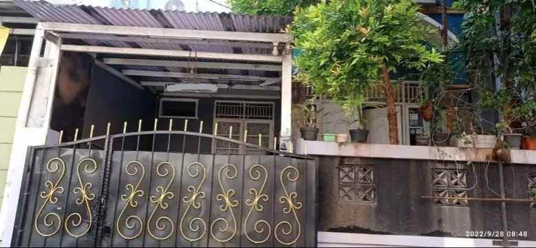dijual rumah jl pondok kelapa duren