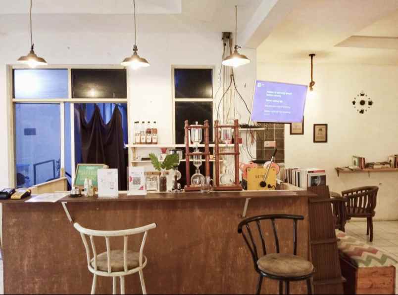 dijual rumah jl raya jagakarsa