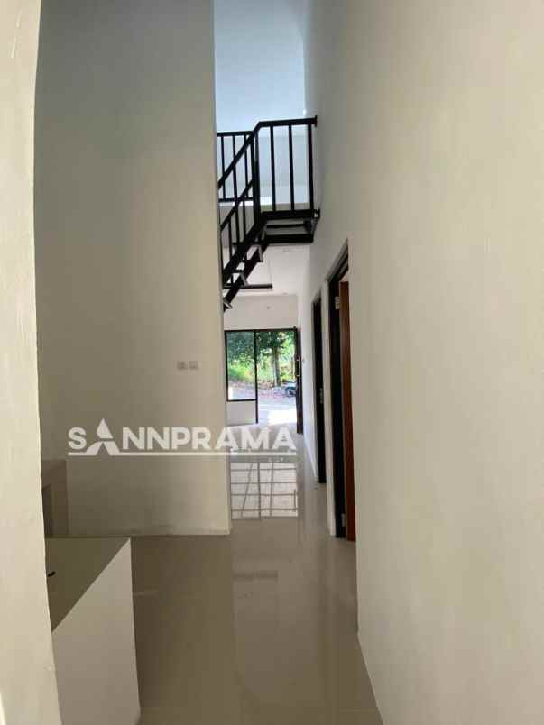 dijual rumah jl sasak panjang tajurhalang