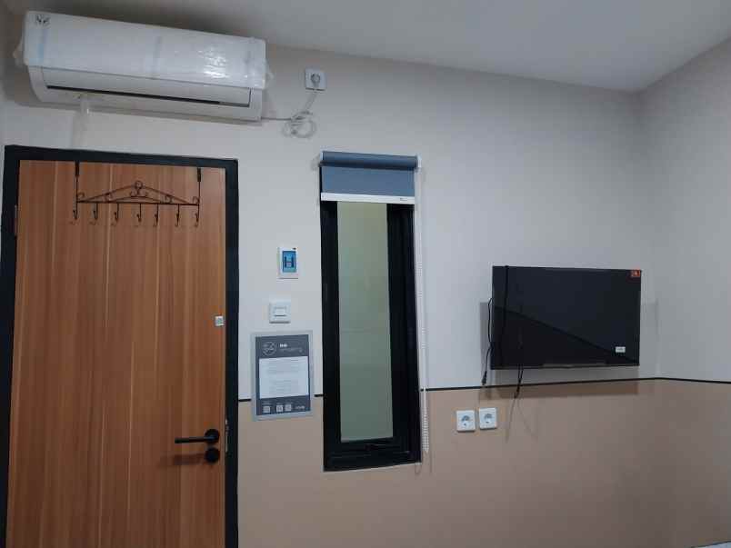 dijual rumah jl seha