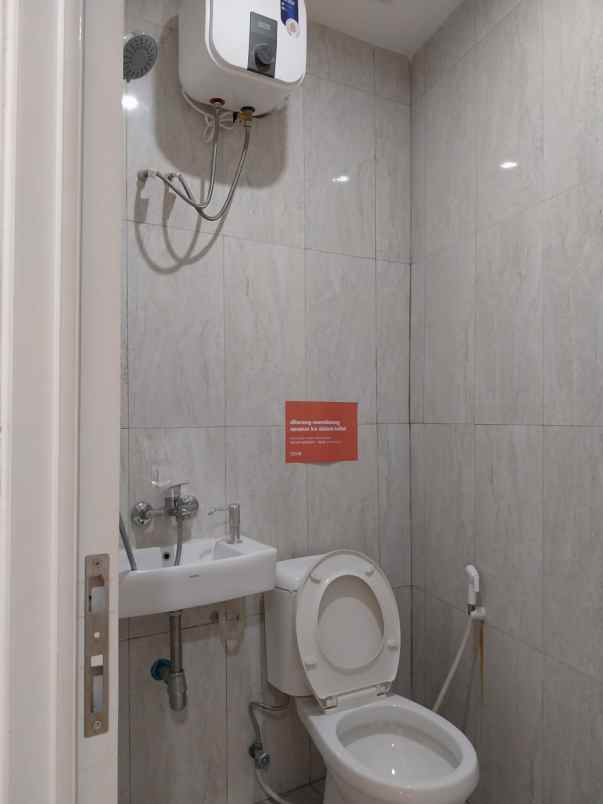 dijual rumah jl seha