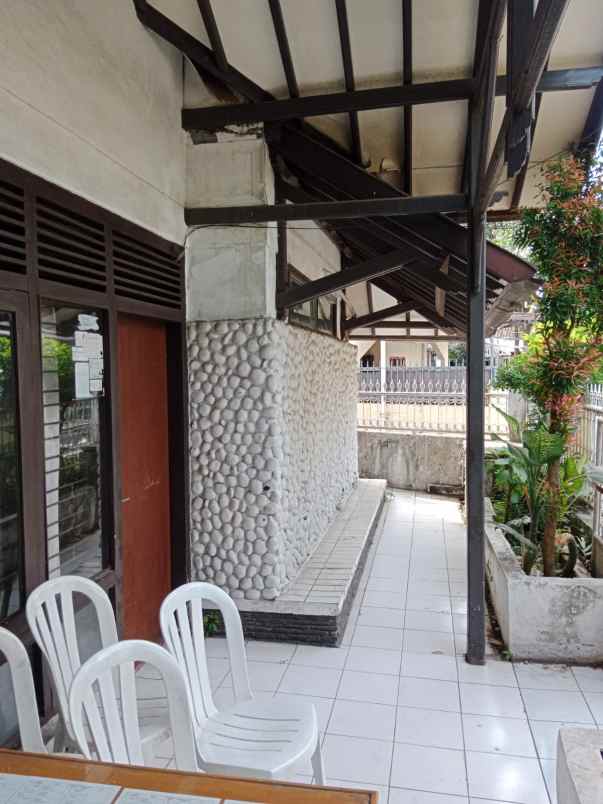 dijual rumah jl sulaksana cicaheum