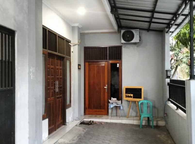 dijual rumah jl tembalang selatan