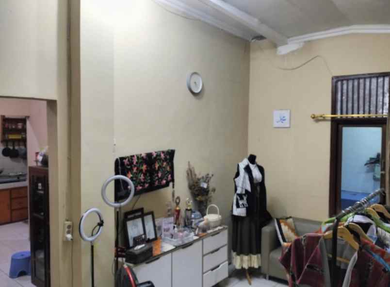 dijual rumah jl tembalang selatan