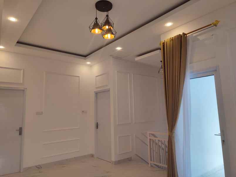 dijual rumah jl wahid hasyim