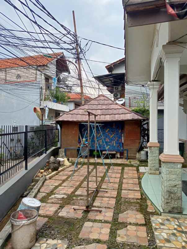 dijual rumah jln sarbini 3 no 27 rt015