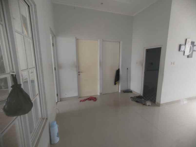 dijual rumah kalibaru cilodong depok