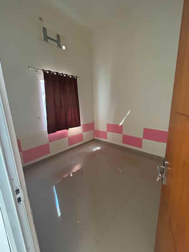 dijual rumah kalibaru cilodong depok