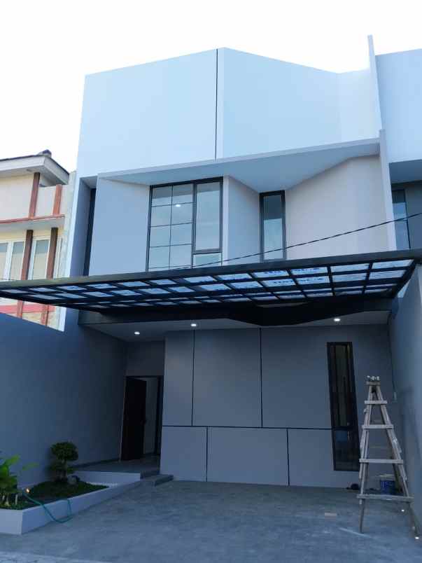 dijual rumah kalikepiting