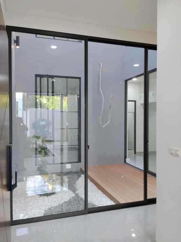 dijual rumah kalikepiting