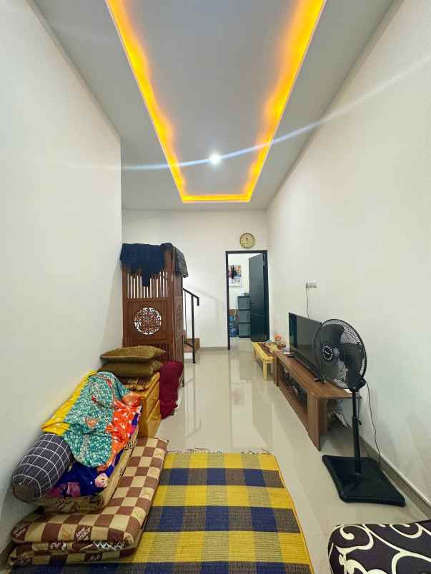 dijual rumah kalisari