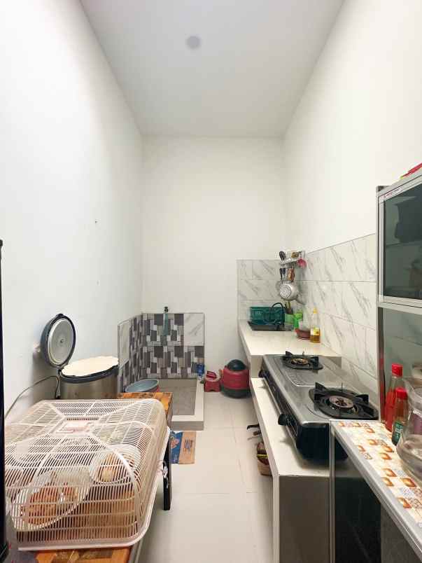 dijual rumah kalisari