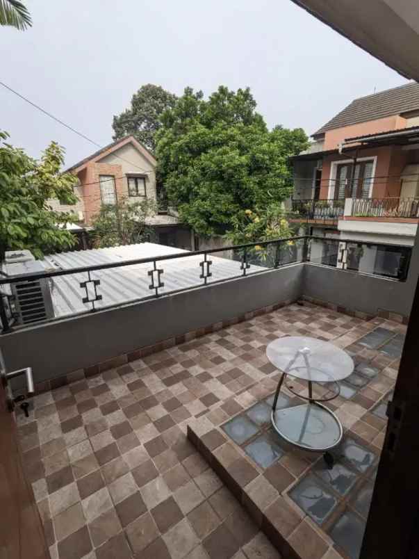 dijual rumah kebagusan