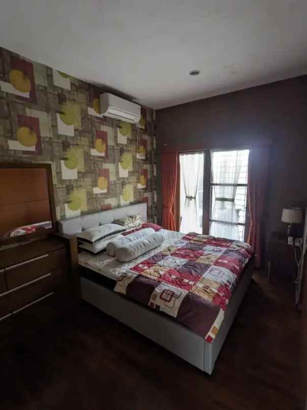 dijual rumah kebagusan