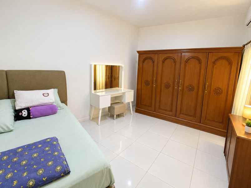 dijual rumah kebon jeruk