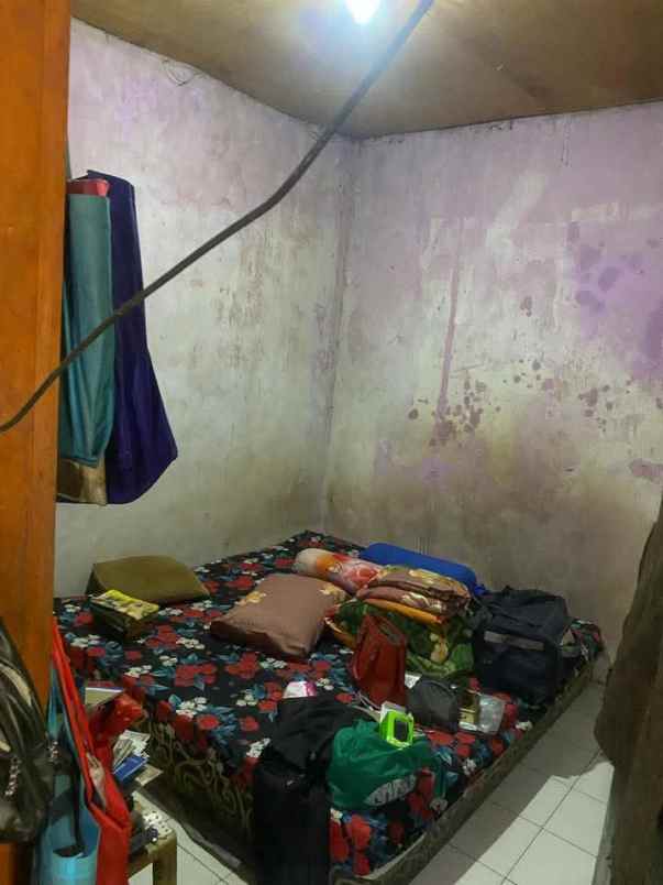 dijual rumah kebon mede kamal kalideres