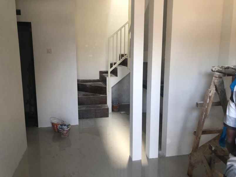 dijual rumah kec karang ploso kabupaten