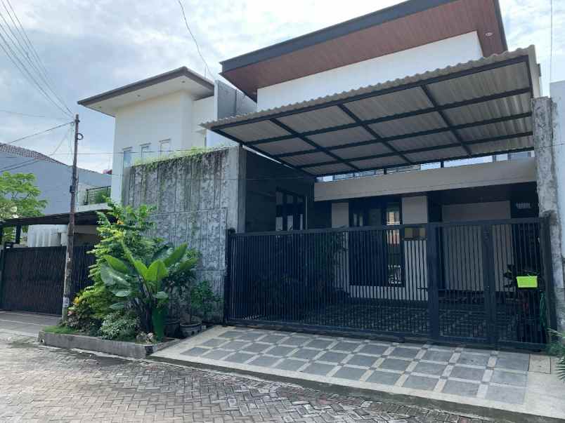 dijual rumah kec tenggilis mejoyo