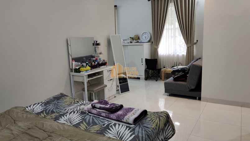 dijual rumah kel sumur batu kec babakan