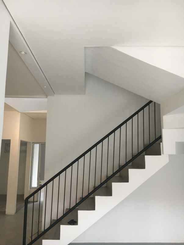 Cluster Siap Huni Murah dekat Kampus Gunadarma di Kelapa Dua Depok